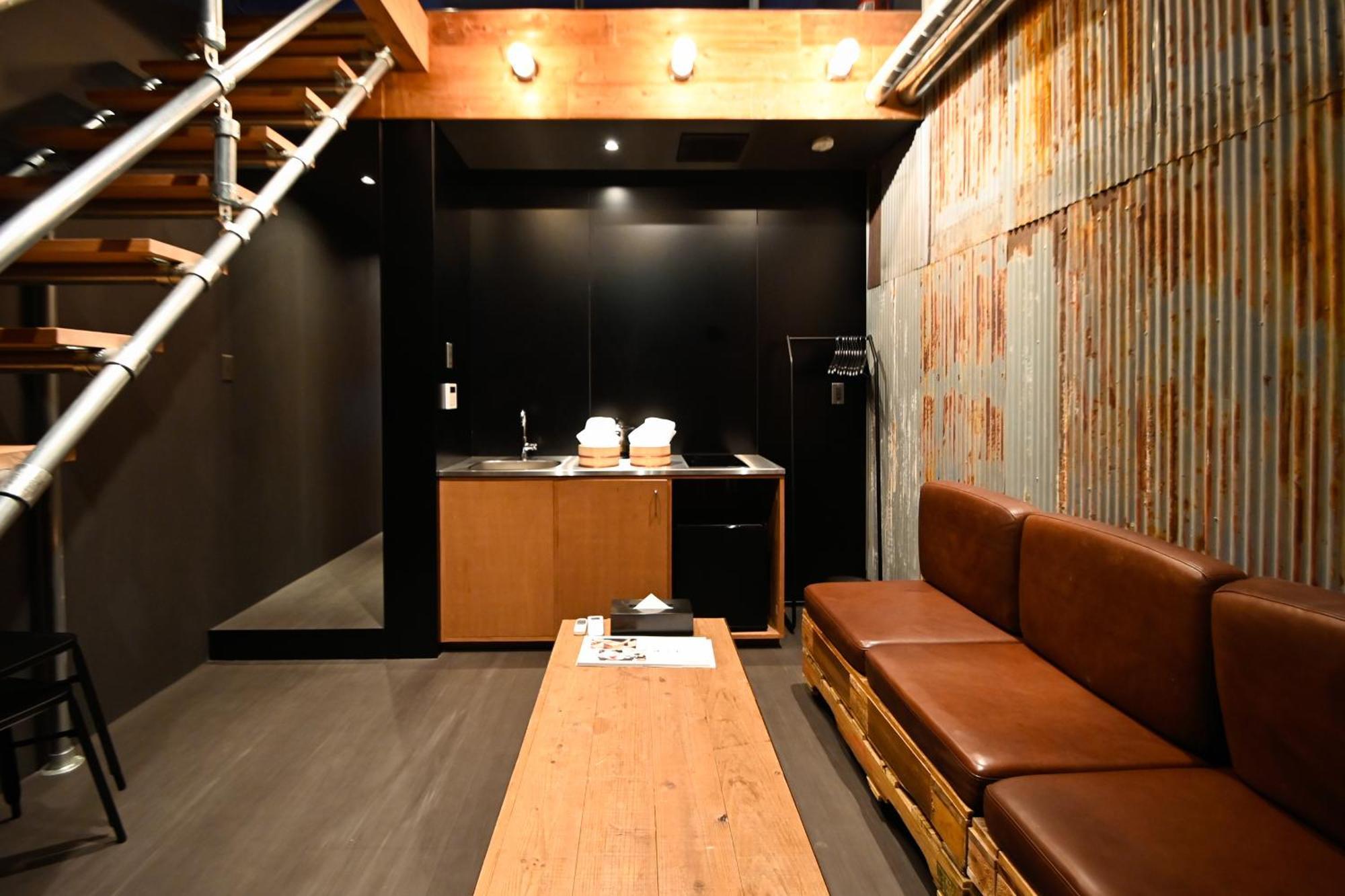 Sekai Hotel Deep Osaka Experience Yao Extérieur photo